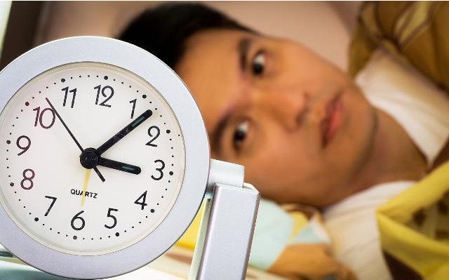 年轻人失眠的原因是什么？南京失眠专科咨询
